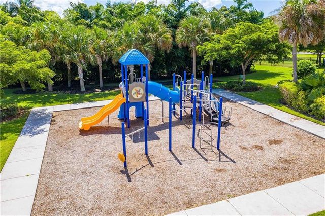 359 TOSCAVILLA BOULEVARD, Nokomis, FL 34275