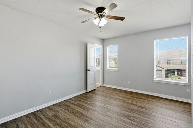 2320 Bloomfield Drive, Arlington, TX 76012