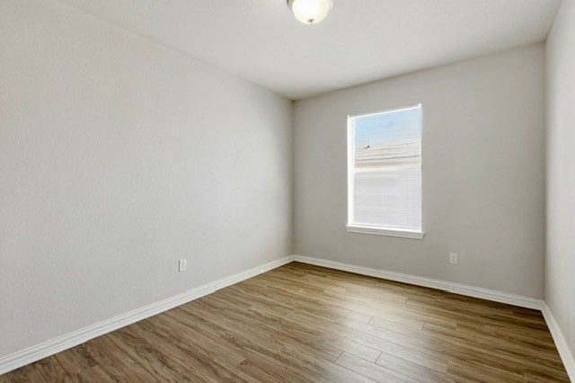 2320 Bloomfield Drive, Arlington, TX 76012