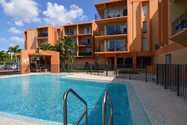 6780 W 2nd Ct 212, Hialeah, FL 33012