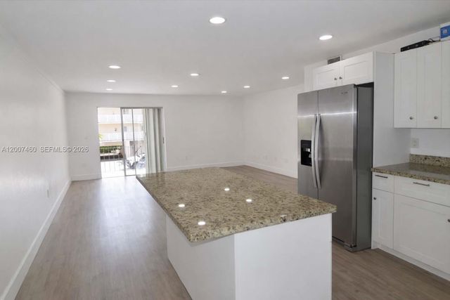 6780 W 2nd Ct 212, Hialeah, FL 33012