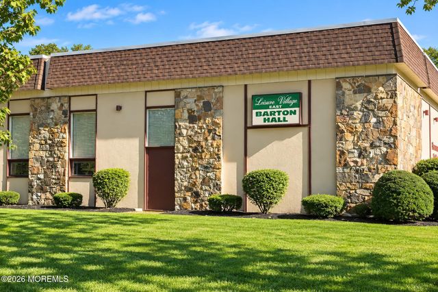 1017D Aberdeen Drive, Lakewood, NJ 08701