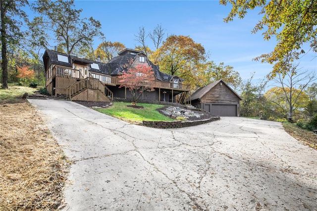 8315 Kansas Avenue, Kansas City, KS 66109