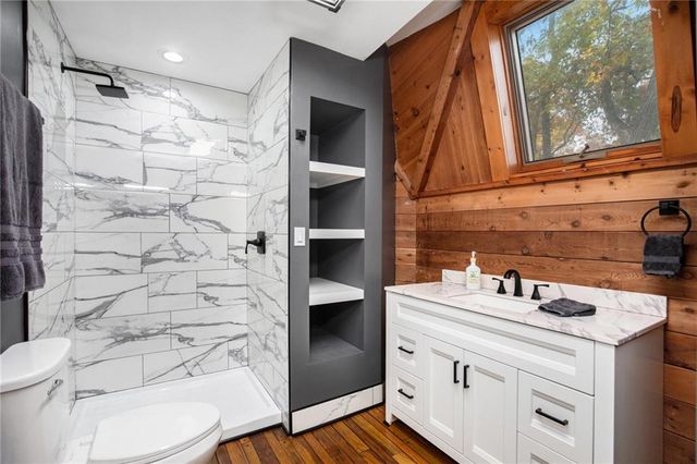 8315 Kansas Avenue, Kansas City, KS 66109