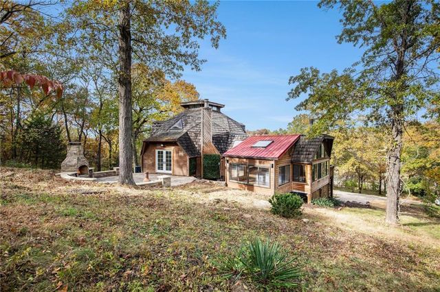 8315 Kansas Avenue, Kansas City, KS 66109