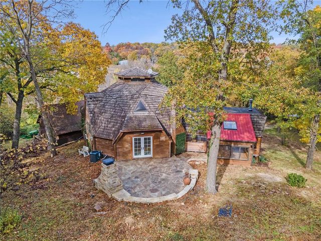 8315 Kansas Avenue, Kansas City, KS 66109