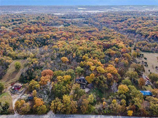 8315 Kansas Avenue, Kansas City, KS 66109