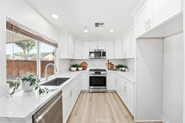 19618 Jill Court, Riverside, CA 92508