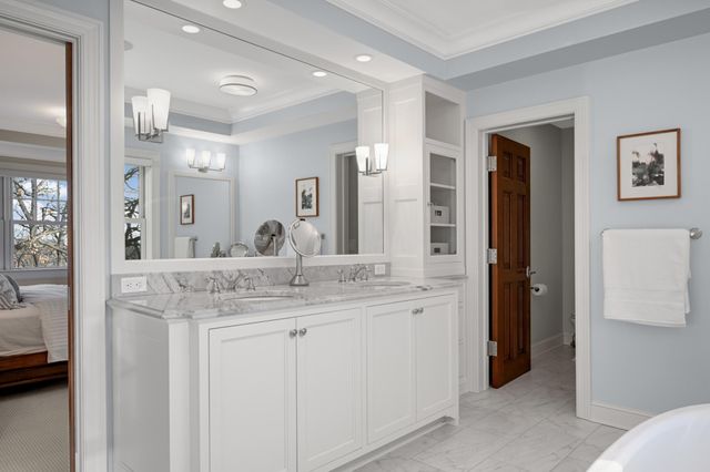 6500 Indian Hills Pass, Edina, MN 55439