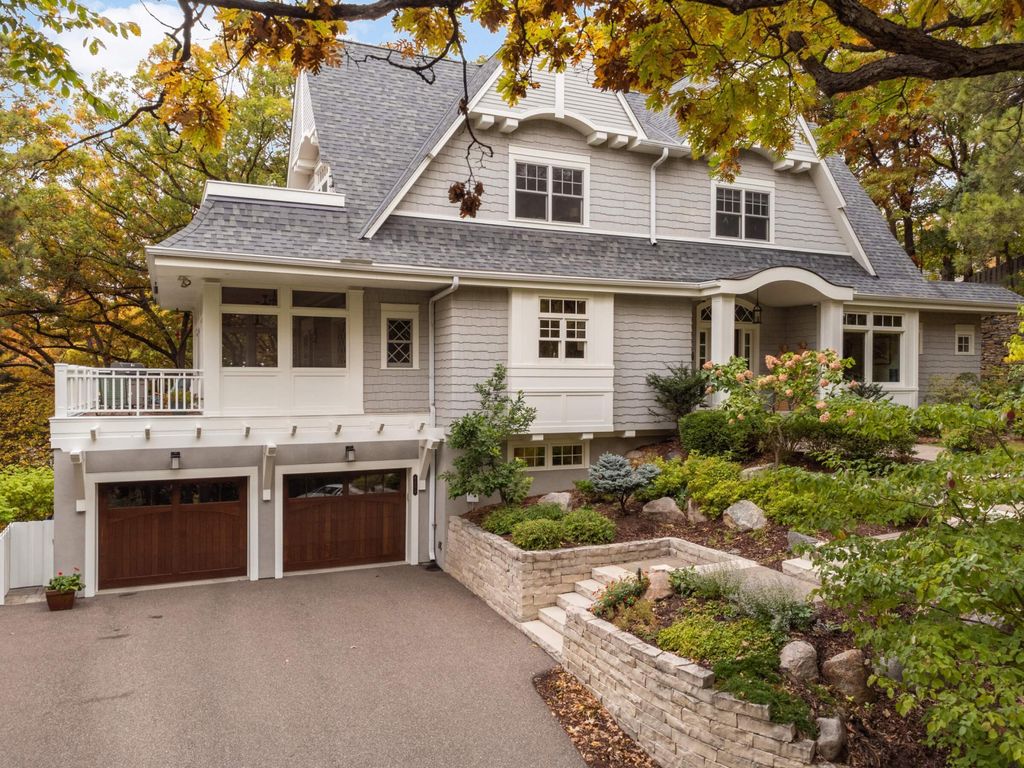 6500 Indian Hills Pass, Edina, MN 55439