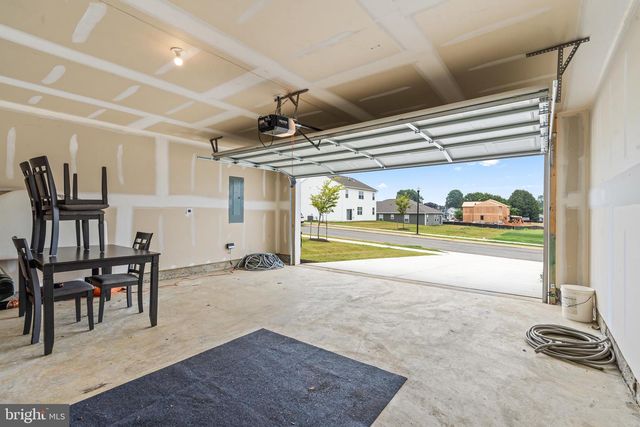 672 ARMSTRONG AVE, Hagerstown, MD 21740