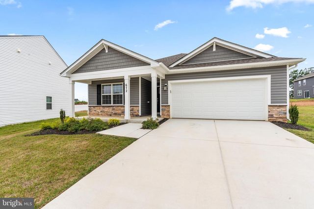 672 ARMSTRONG AVE, Hagerstown, MD 21740
