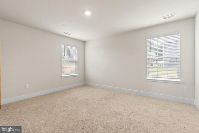 672 ARMSTRONG AVE, Hagerstown, MD 21740