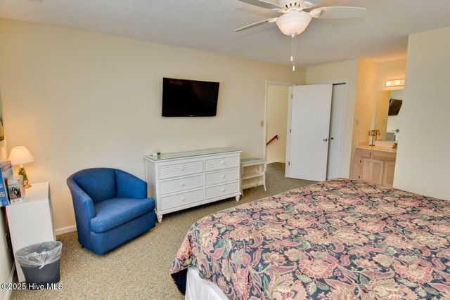 7901 Ocean Drive, Emerald Isle, NC 28594