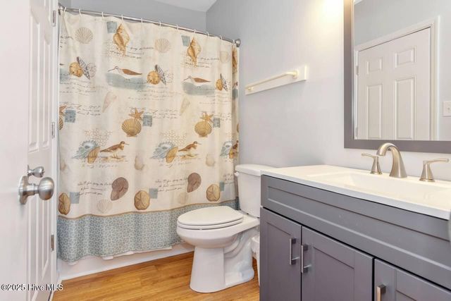 7901 Ocean Drive, Emerald Isle, NC 28594