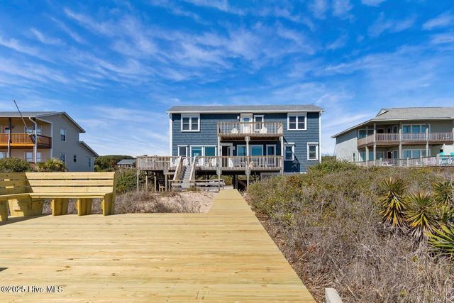 7901 Ocean Drive, Emerald Isle, NC 28594