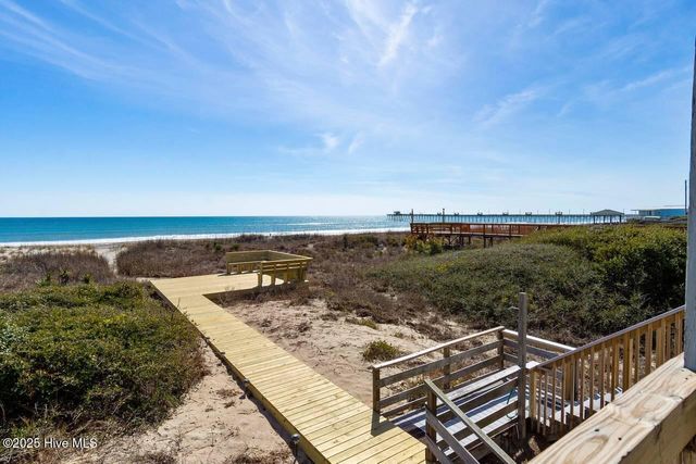 7901 Ocean Drive, Emerald Isle, NC 28594
