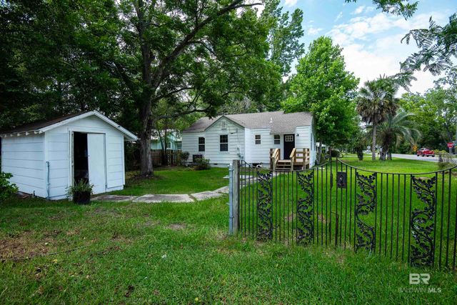 510 E Myrtle Avenue, Foley, AL 36535