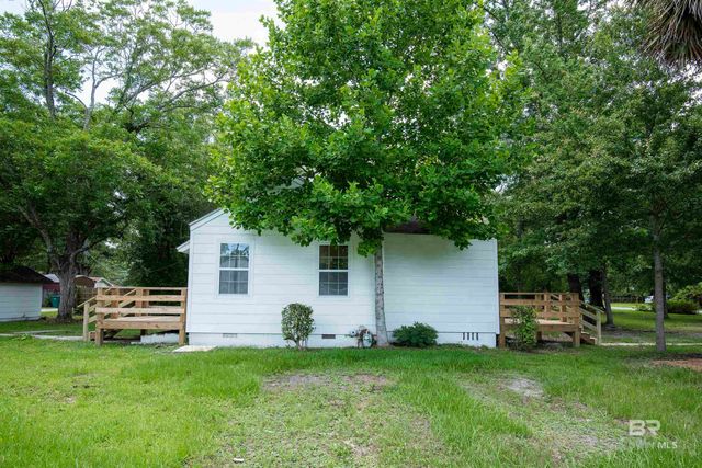 510 E Myrtle Avenue, Foley, AL 36535