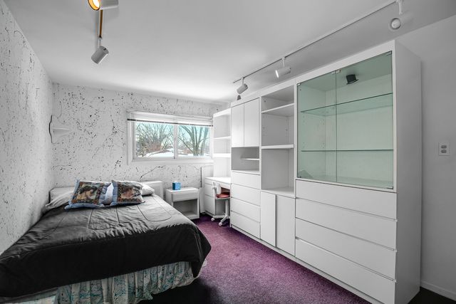 1326 Hillview Road, Homewood, IL 60430