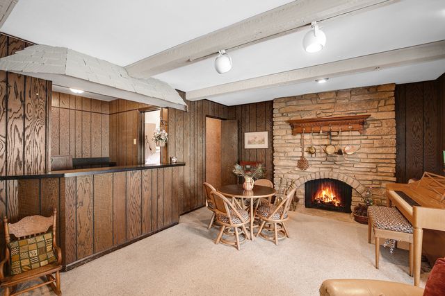 1326 Hillview Road, Homewood, IL 60430