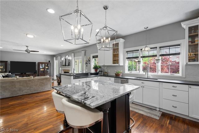 12683 Tall Timber Circle, North Royalton, OH 44133
