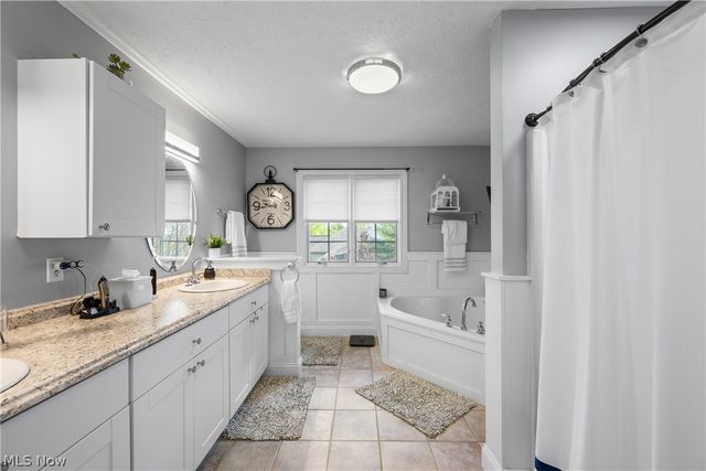 12683 Tall Timber Circle, North Royalton, OH 44133