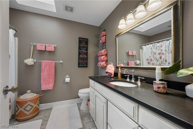12683 Tall Timber Circle, North Royalton, OH 44133