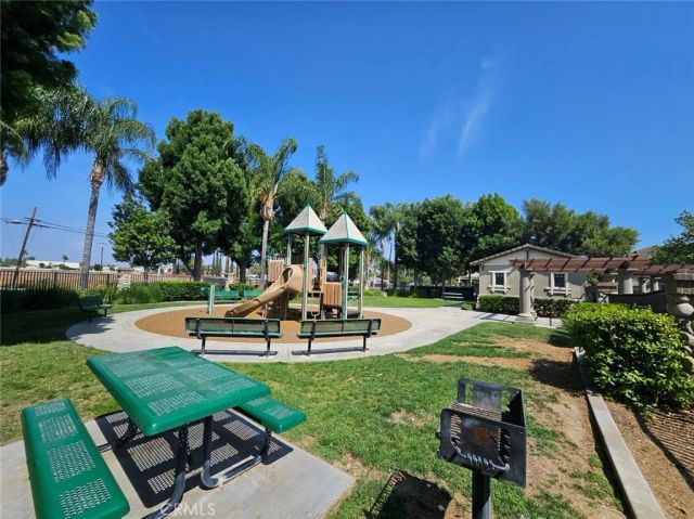 3874 Polk F, Riverside, CA 92505