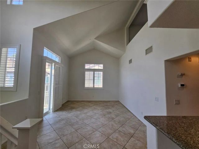 3874 Polk F, Riverside, CA 92505