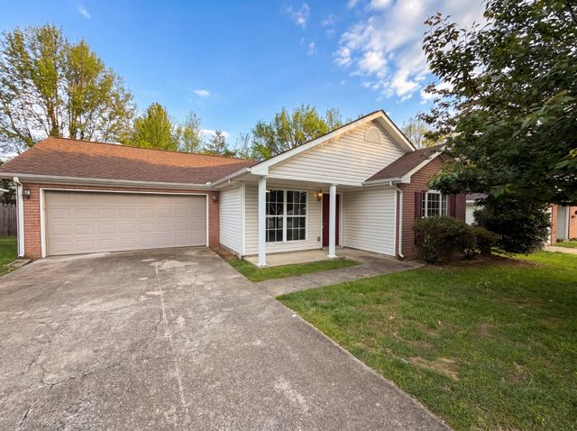 112 Westchester Dr, White House, TN 37188