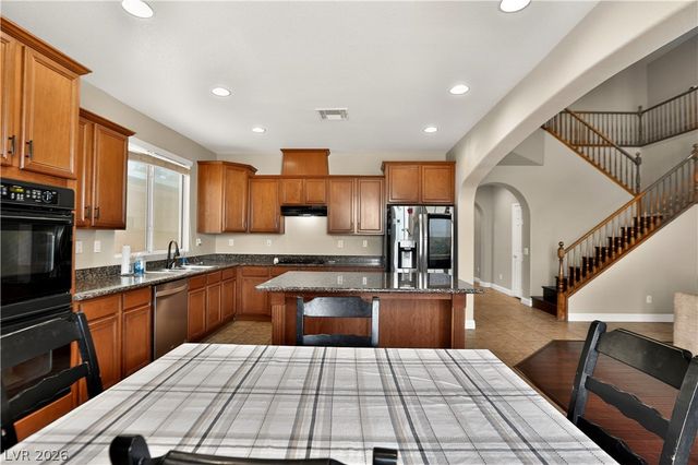 988 San Carlos Creek Lane, Henderson, NV 89002
