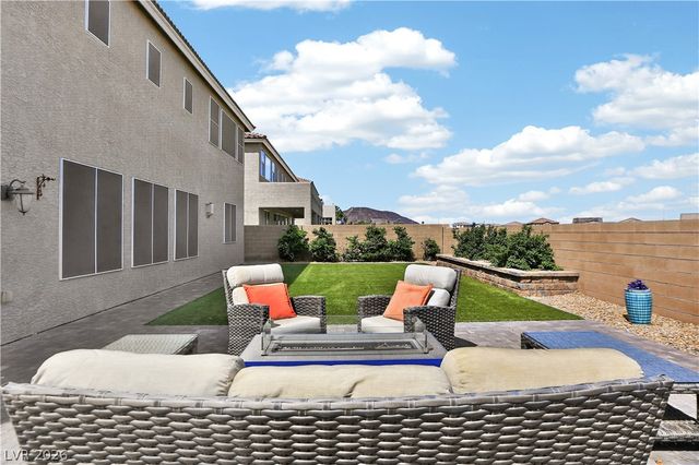 988 San Carlos Creek Lane, Henderson, NV 89002