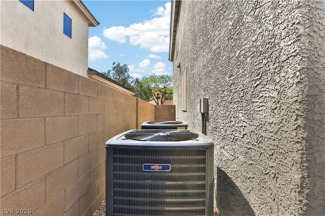988 San Carlos Creek Lane, Henderson, NV 89002