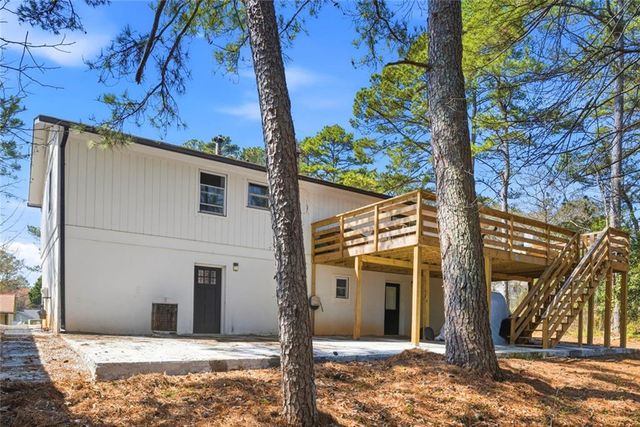 2470 Northbrook Road, Snellville, GA 30039