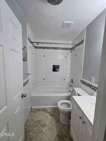 734 W Hemlock Street, Port Hueneme, CA 93041