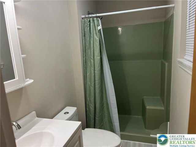 2013 West Columbia Street, South Whitehall Twp, PA 18104