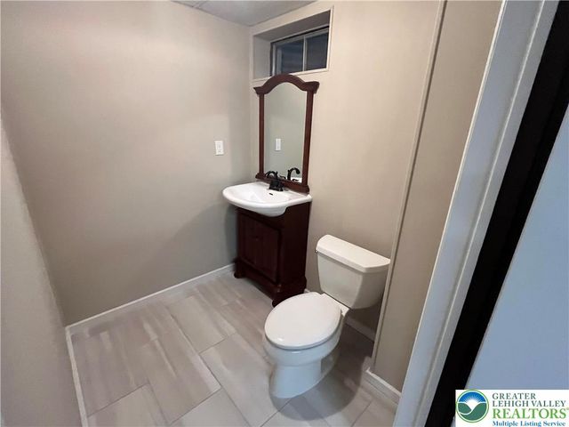 2013 West Columbia Street, South Whitehall Twp, PA 18104