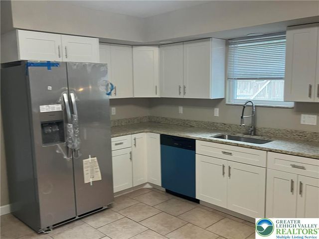 2013 West Columbia Street, South Whitehall Twp, PA 18104