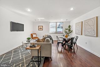 1814 N FRONT ST #B, Philadelphia, PA 19122