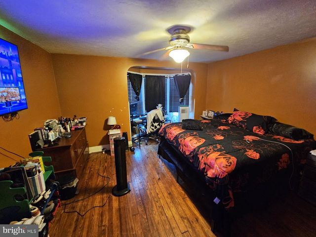 18 N ALBEMARLE ST, York, PA 17403