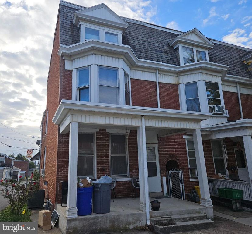 18 N ALBEMARLE ST, York, PA 17403