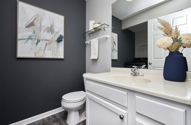 825 SE Hummingbird Circle, Waukee, IA 50263