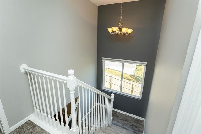 825 SE Hummingbird Circle, Waukee, IA 50263