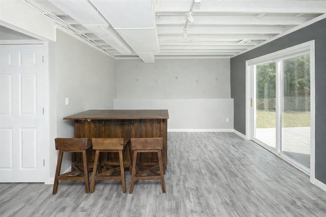 825 SE Hummingbird Circle, Waukee, IA 50263