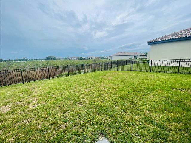 5522 TIDAL BREEZE COVE, Bradenton, FL 34211