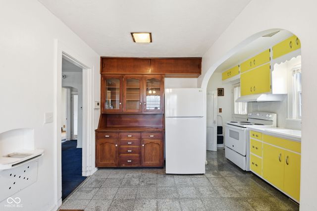 1921 W 9th Street, Anderson, IN 46016