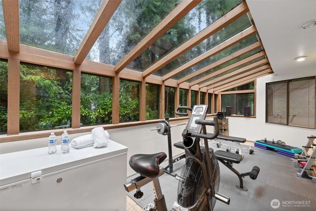 21845 NE 30th Place, Sammamish, WA 98074