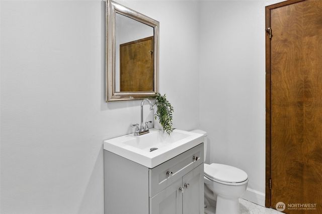 21845 NE 30th Place, Sammamish, WA 98074