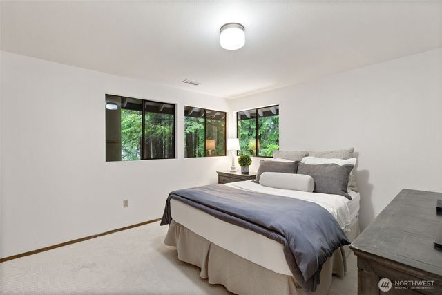 21845 NE 30th Place, Sammamish, WA 98074